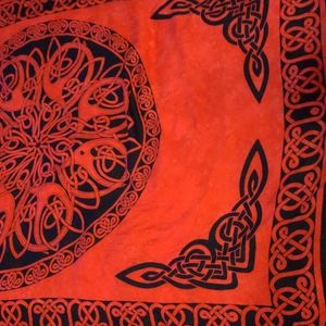 ❤️‍🔥Bright Beautiful Handmade Celtic Sarong/wall hanging ⚛️🕉️